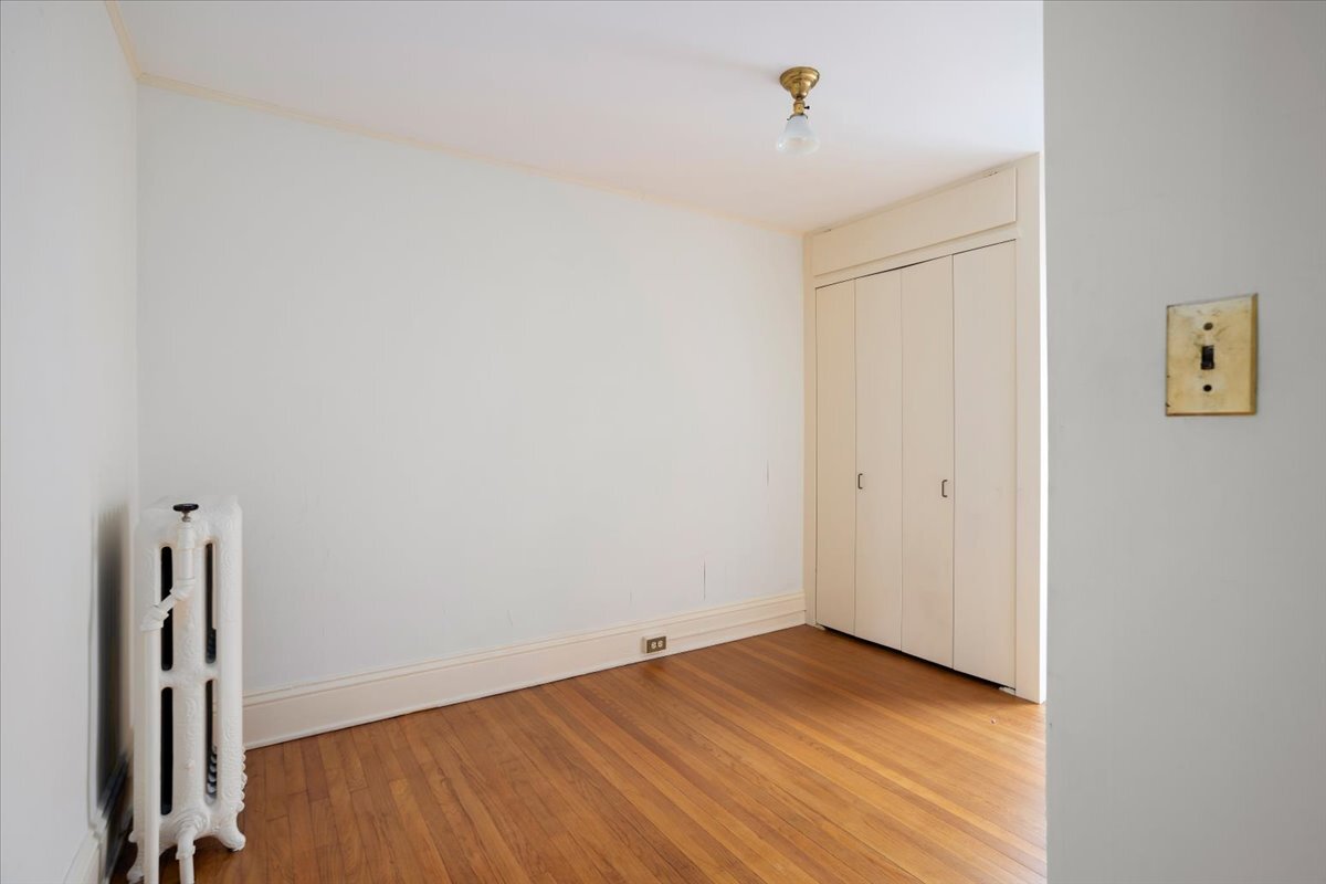 Building Photo - 246 Prospect Ave NE