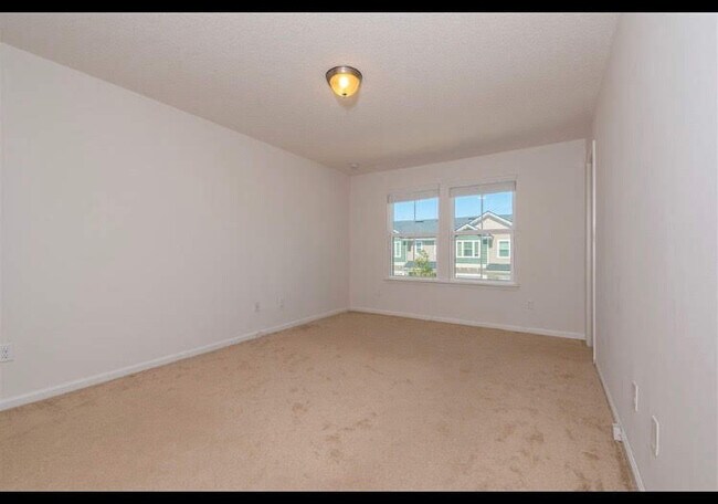 Building Photo - 126 Moultrie Village Ln
