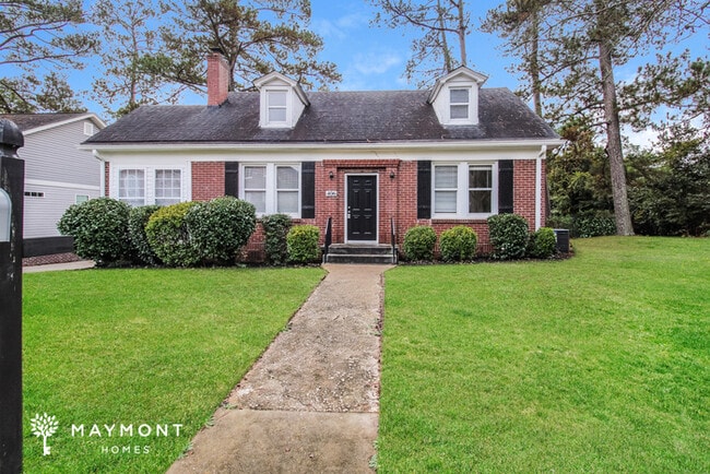 Building Photo - 406 Hillcrest Ave