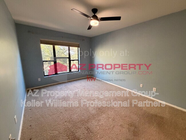 Building Photo - 20660 N 40th St