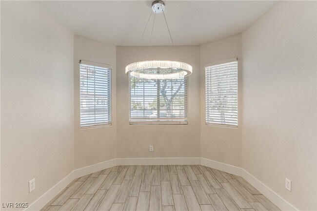 Building Photo - 2259 Smokey Sky Dr