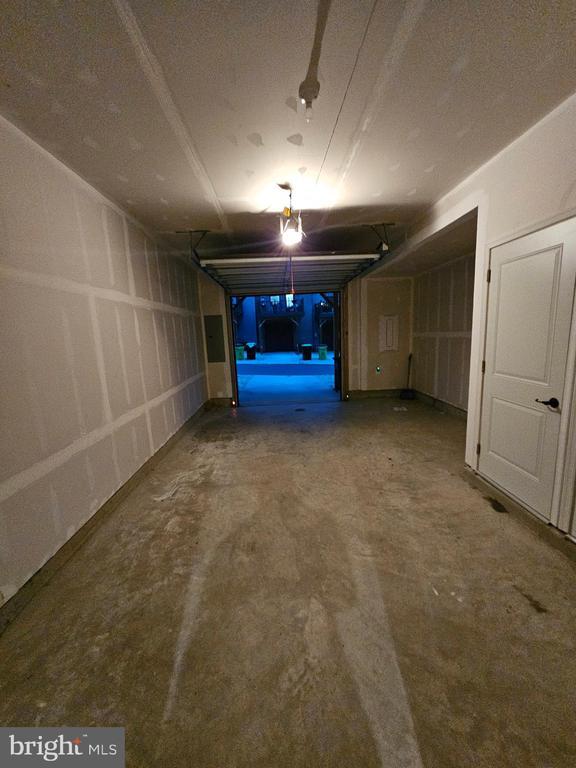 Building Photo - 1009 Rampart Dr