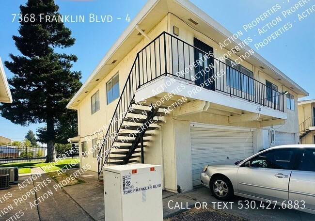 Primary Photo - Updated 2 Bedroom 1 Bath Condo