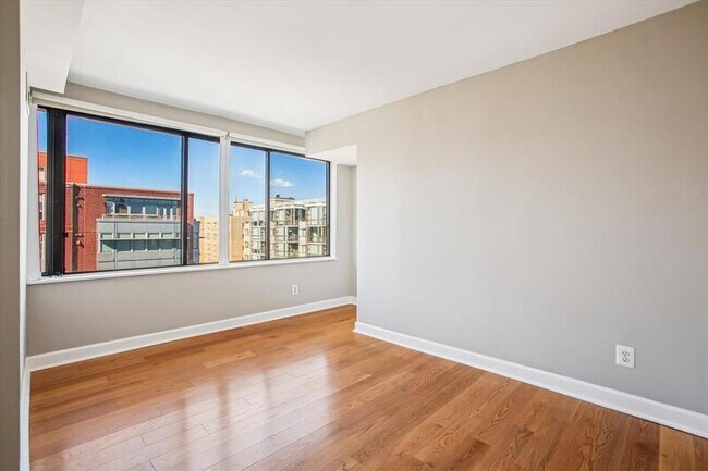 Building Photo - 1245 13th St NW