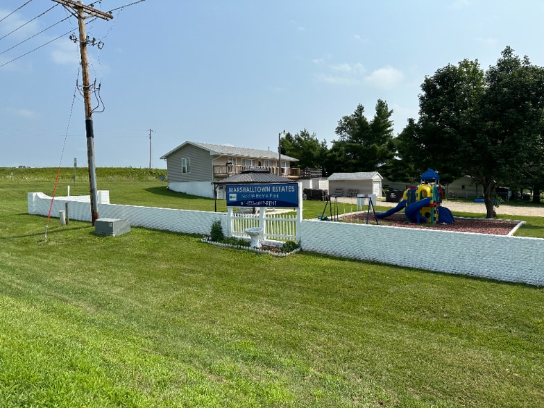 Primary Photo - 2552 Smith Ave