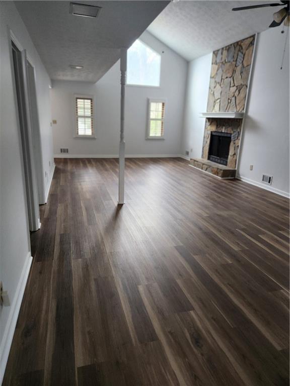 Building Photo - 326 New Hope Rd