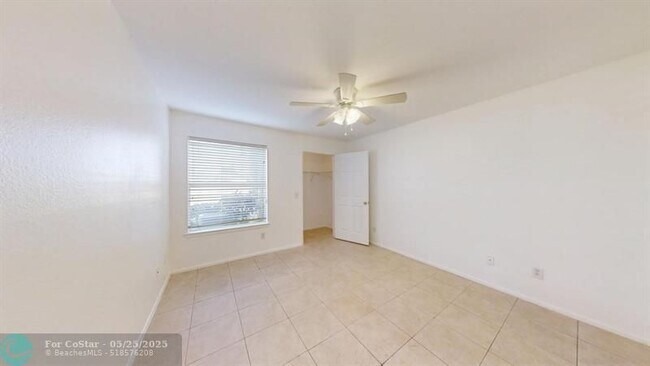 Building Photo - 1705 Palm Cove Blvd