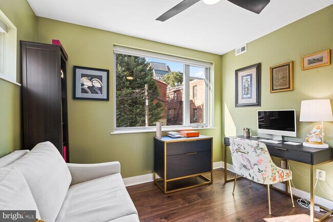Building Photo - 1311 13th St NW