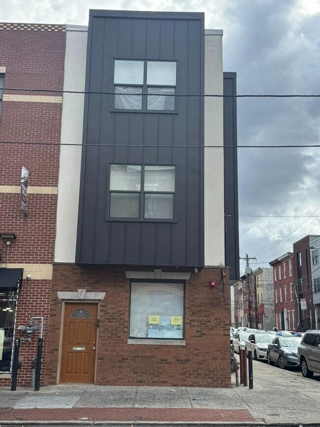 Building Photo - 1618 Cecil B. Moore Ave
