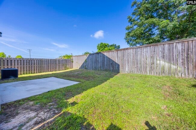 Building Photo - 493 Dawsons Park Wy