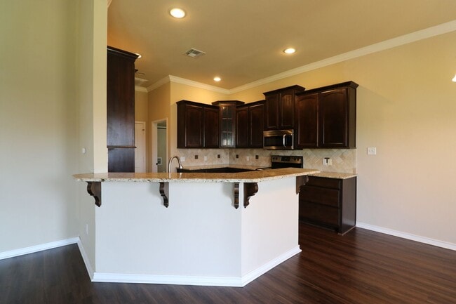 Building Photo - 3116 Stallion Dr