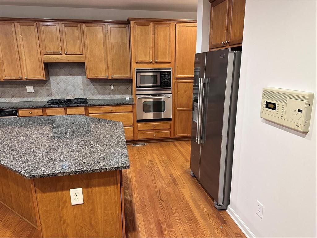 Building Photo - 279 Collins View Ct