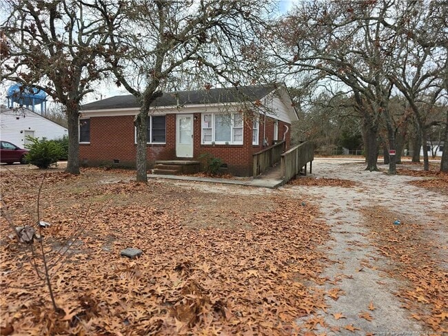 Building Photo - 206 S 7th St