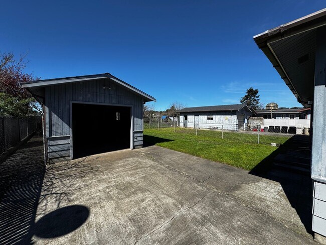 Building Photo - (1X) 3480-3482 D Street [PRM: Renee]