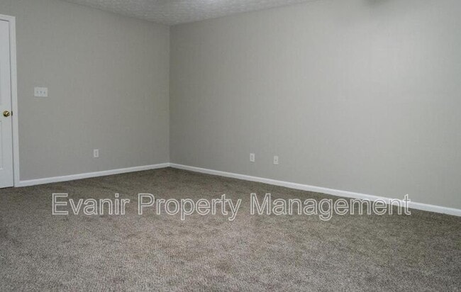 Building Photo - 1142 Deercreek Dr