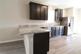 Building Photo - 509 Washington Dr