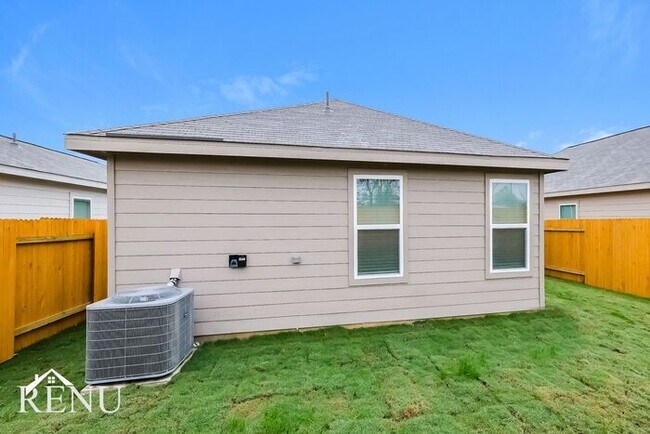 Building Photo - Coming Soon!