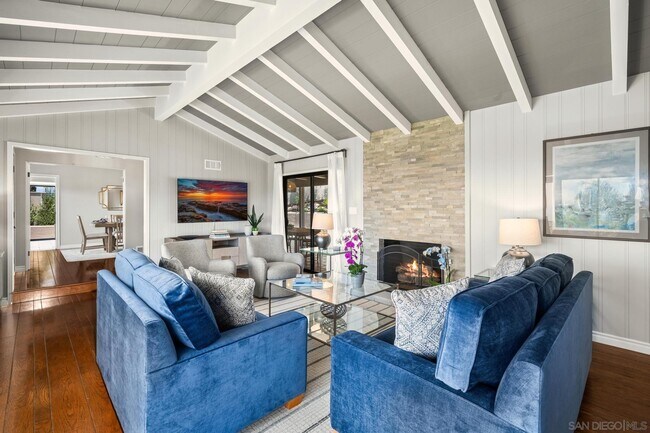 Building Photo - 7201 Country Club Dr