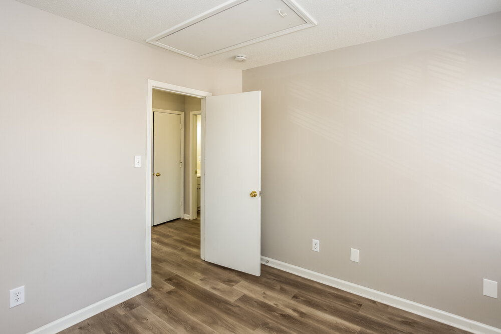 Building Photo - 10433 Battle Ct