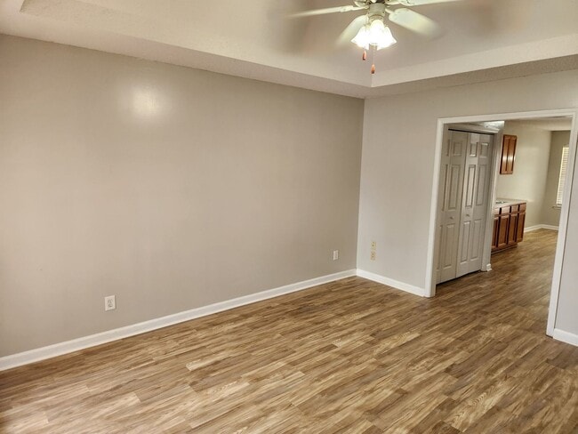 Building Photo - 306 Haverhill Cir