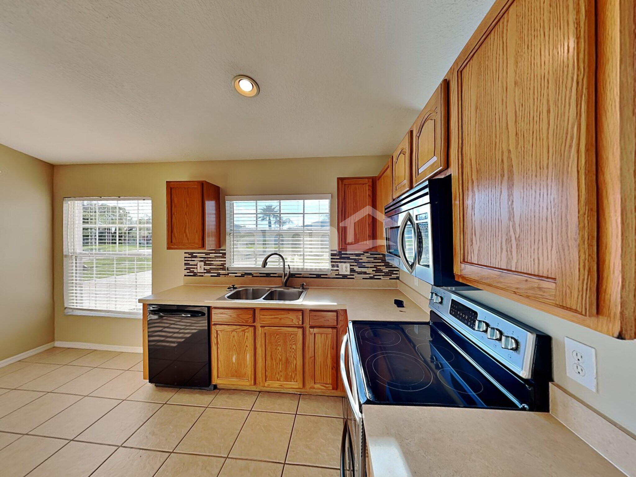 Building Photo - 6624 Clair Shore Dr