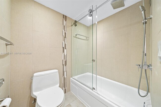 Building Photo - 2101 S Ocean Dr