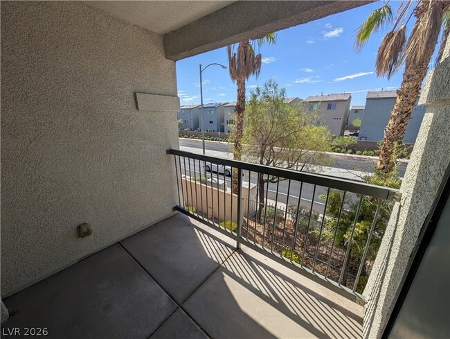 Building Photo - 8000 W Badura Ave