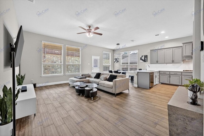 Building Photo - 3668 Walnut Rdg Dr