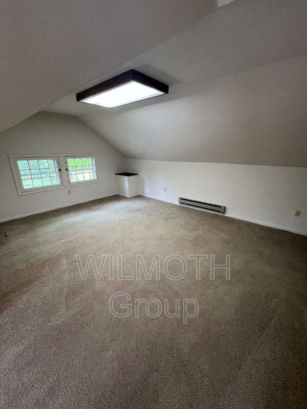 Building Photo - 5226 N College Ave