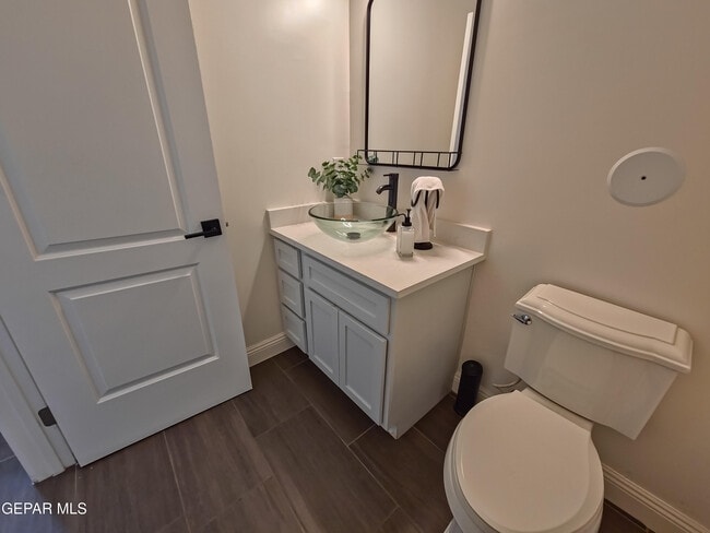 Building Photo - 7321 Cuba Dr