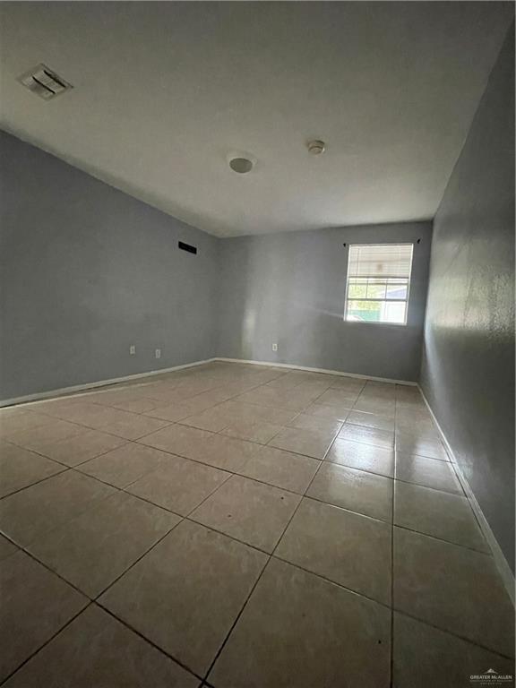 Building Photo - 13 W 18th St