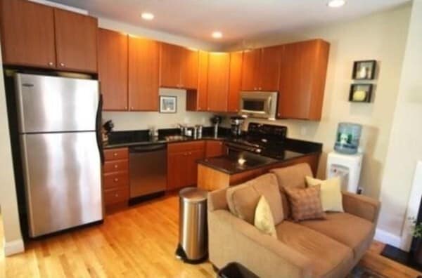 Building Photo - 34 Edgerly Rd