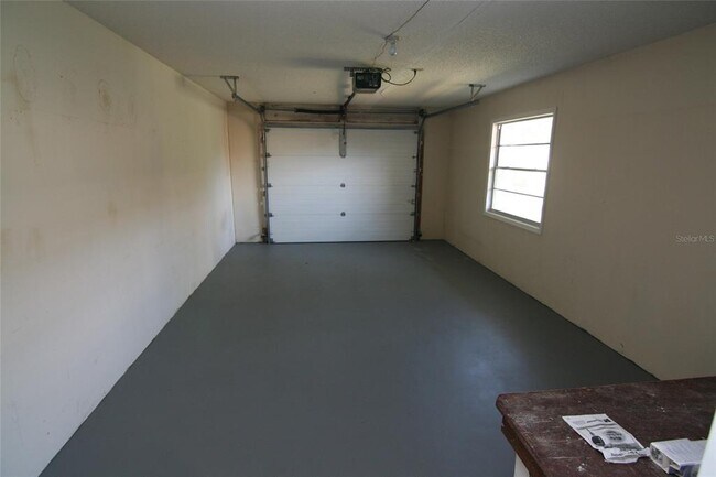 Building Photo - 5629 Westwind Ln