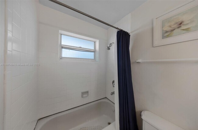 Building Photo - 7904 West Dr