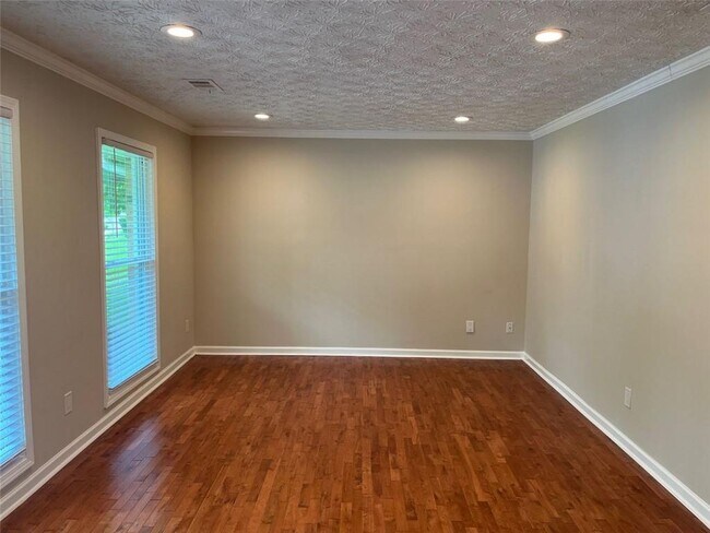Building Photo - 2237 Scotty Cir