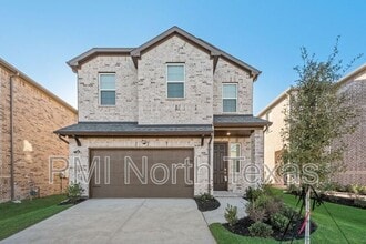 Building Photo - 805 Portina Dr