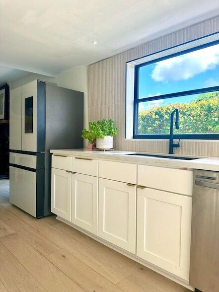 Building Photo - 760 Windtree Way