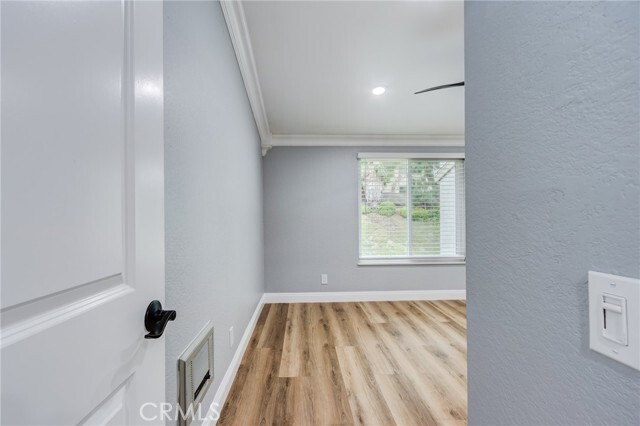 Building Photo - 23261 La Glorieta