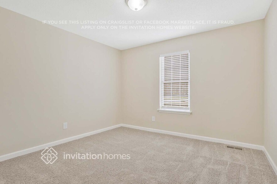 Building Photo - 282 Seals Dr