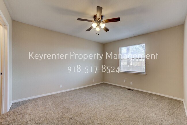 Building Photo - 8041-8041 S 79th E Ave
