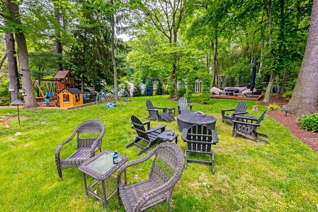 Building Photo - Magical Home with the Yard of Your Dreams!