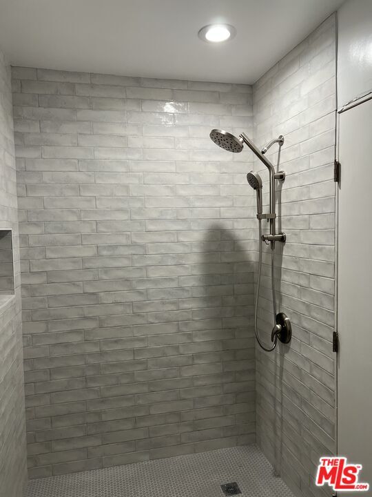 Building Photo - 6000 Le Sage Ave