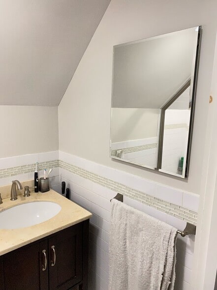 Building Photo - 90 Chandler St