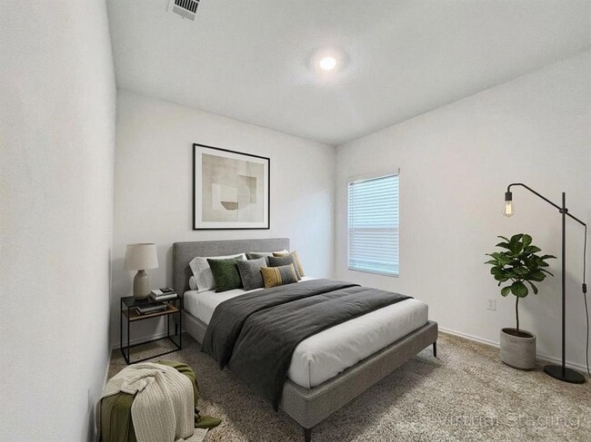 Building Photo - 14217 Lyndora Ln