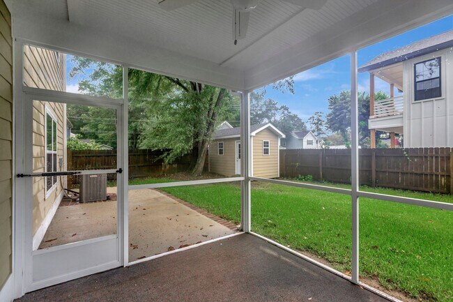 Building Photo - Welcome to Filbin Creek — North Charleston...
