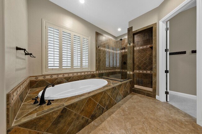 Building Photo - 2776 Liberation Dr