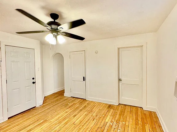 Building Photo - 212 S Chestnut St