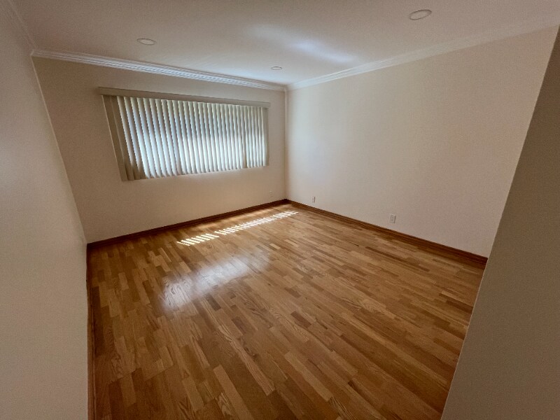 Building Photo - 1750 Camino Palmero St