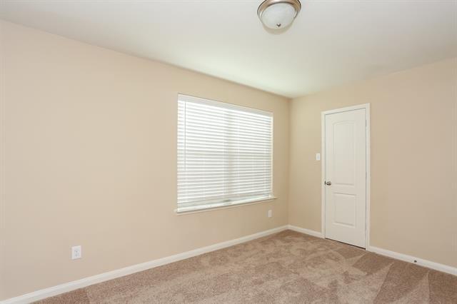 Building Photo - 1442 Park Trails Blvd