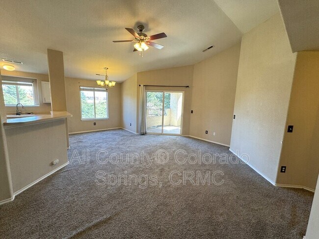 Building Photo - 3975 Rivera Grv